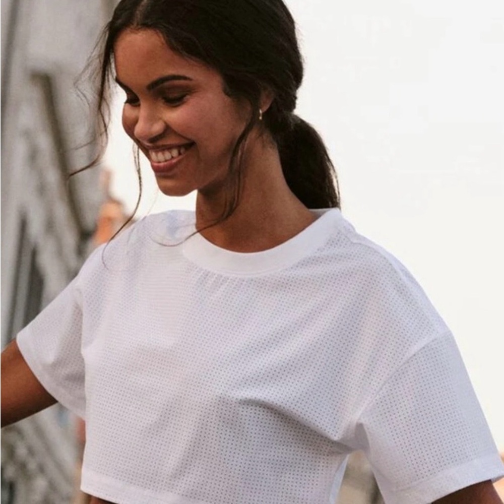 Alo Mesh Cropped Mirage Tee